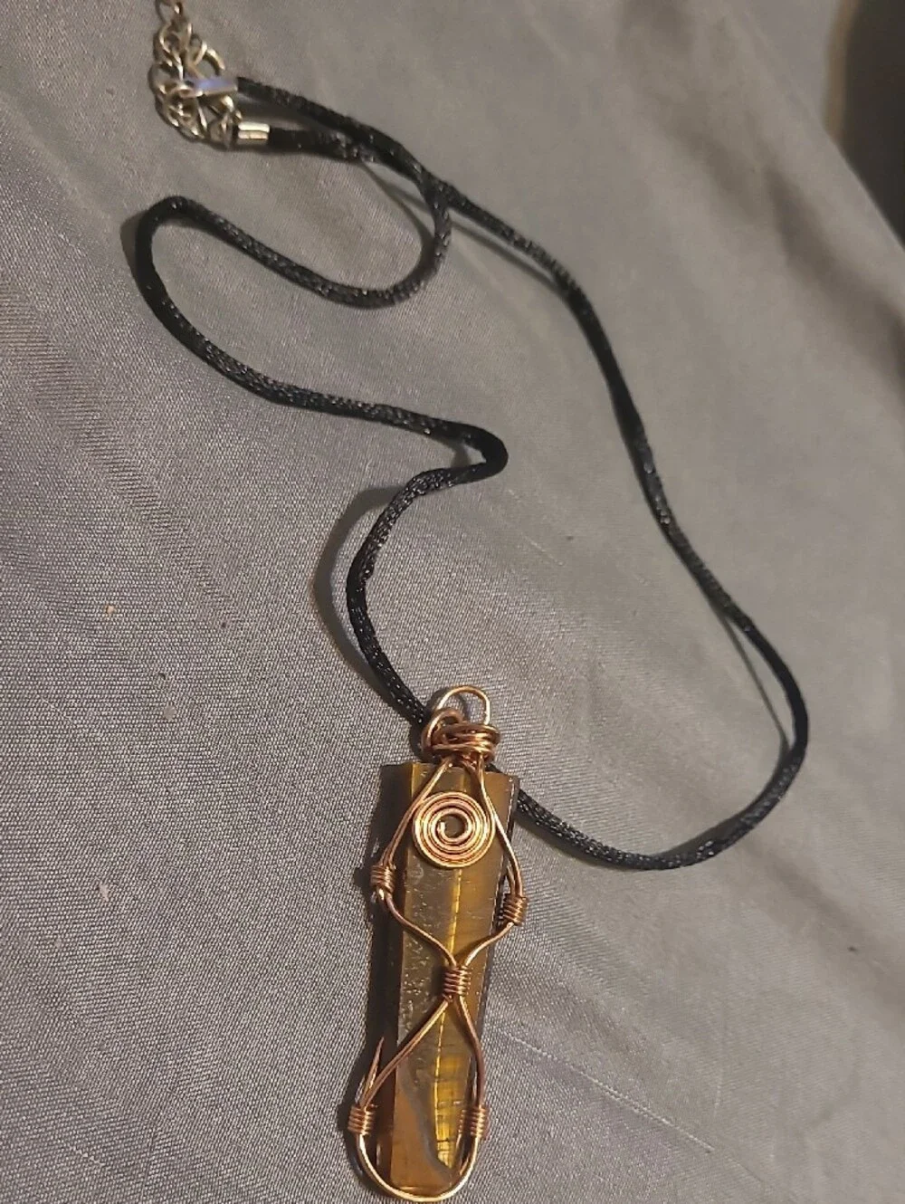 Wire-Wrapped Tiger's Eye Pendant Necklace - Copper Wire